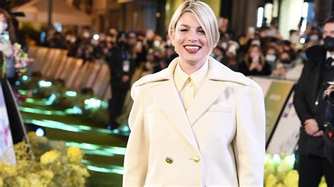 emma marrone vestito gucci|Emma Marrone splendida in total white Gucci a Sanremo.